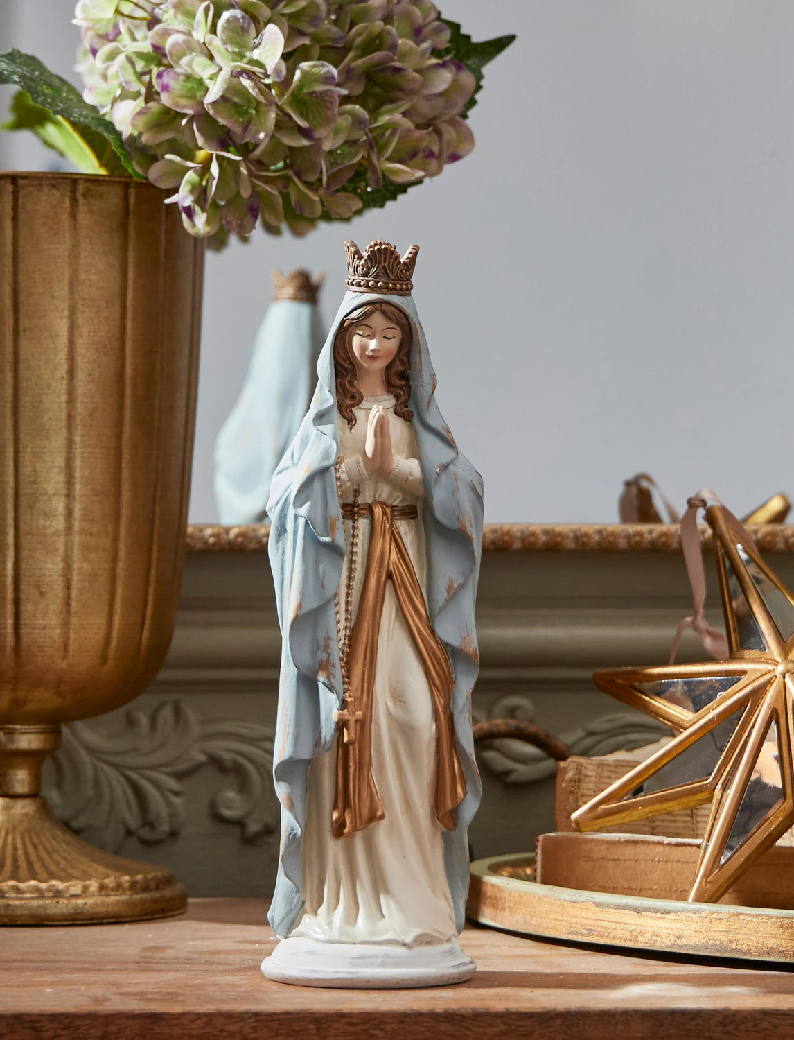 Raz 11" Praying Virgin Mary Christmas Figure 4412172 3 Raz 11" Praying Virgin Mary Christmas Figure 4412172
