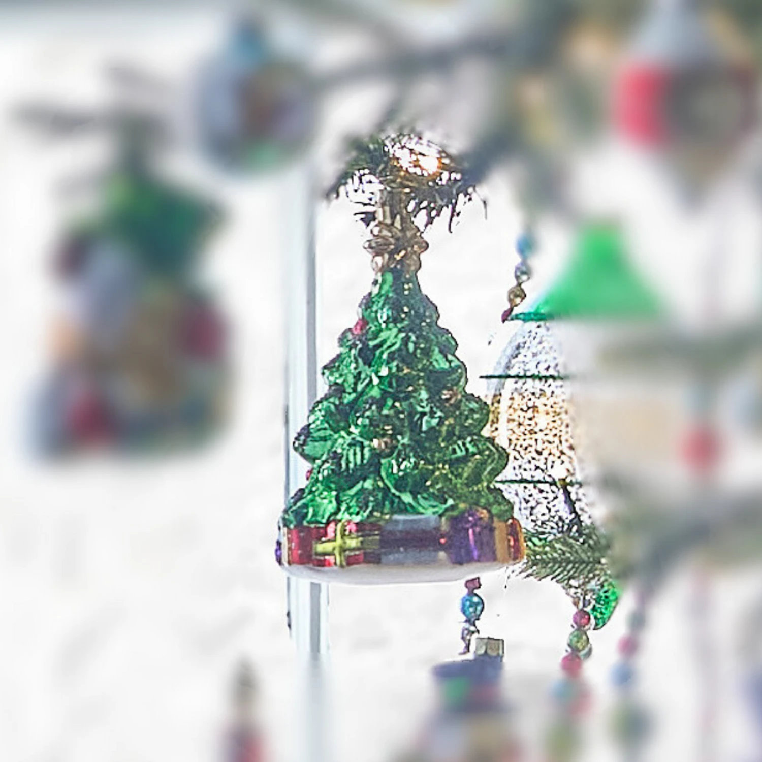 Raz 5.5" Christmas Tree Glass Ornament 4520880 4 Raz 5.5" Christmas Tree Glass Ornament 4520880 - Image 2