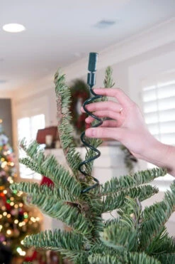 Village Lighting Universal Christmas Tree Topper Holder V-11103 13 Village Lighting Universal Christmas Tree Topper Holder V-11103 -The Christmas Shop api8owufe 42796.1646091962