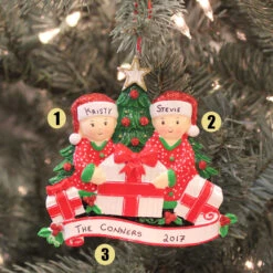 Couple Opening Presents Personalized Christmas Ornament OR1523-2