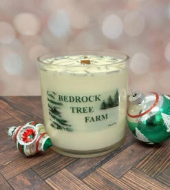 Bedrock Tree Farm 32 Oz Fir Needle Scented Christmas Candle V32NAT